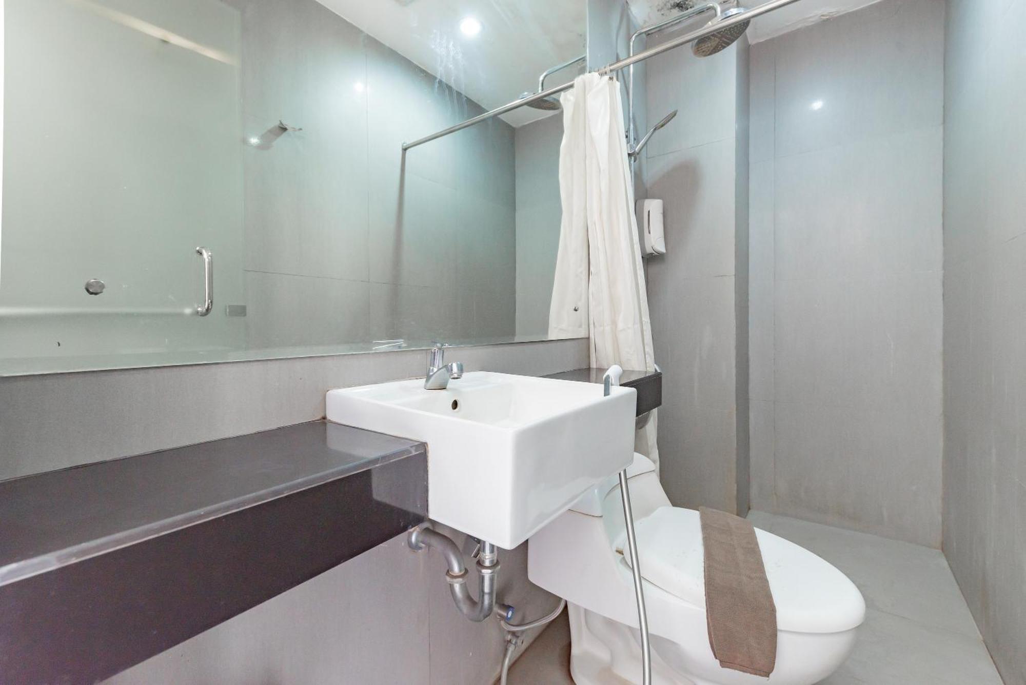 Sans Hotel Diemdi Kiaracondoong Μπαντούνγκ Εξωτερικό φωτογραφία